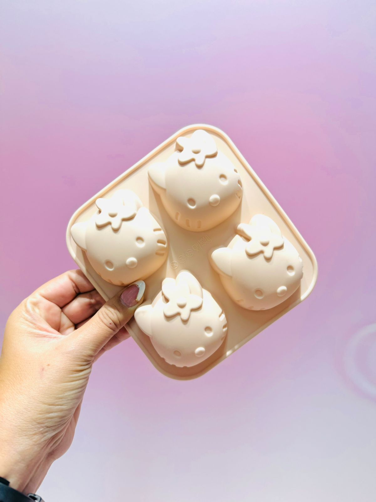 MOLDE SILICONA HELLO KITTY