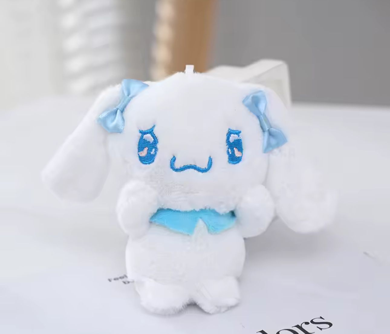 LLAVERO AFELPADO SANRIO