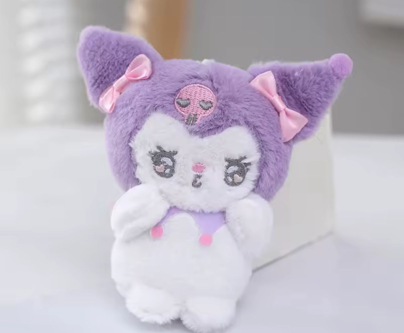 LLAVERO AFELPADO SANRIO
