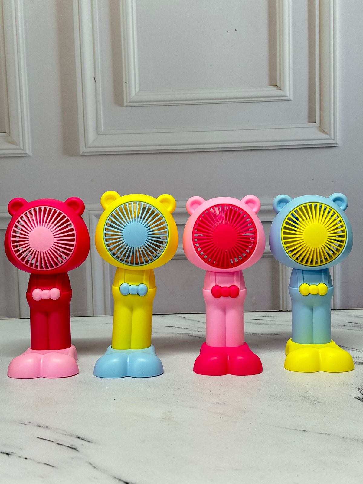 VENTILADOR DE MANO RECARGABLE